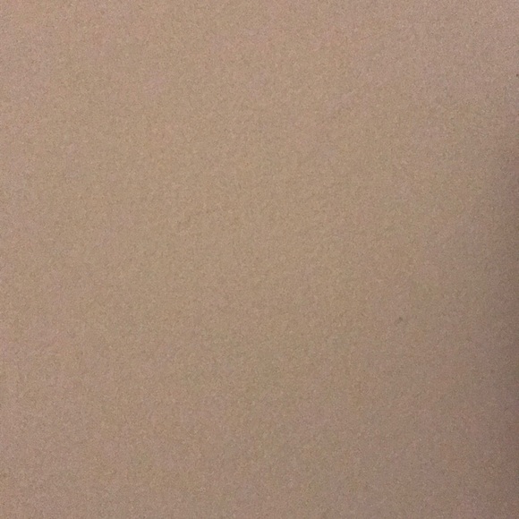 Meet your Posher, Stephanie - Picture 2 of 2